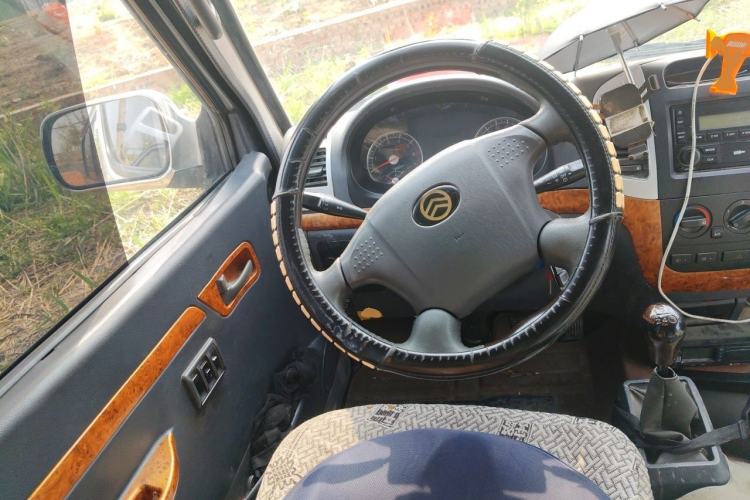Used Golden Dragon Hiace  Steering Wheel