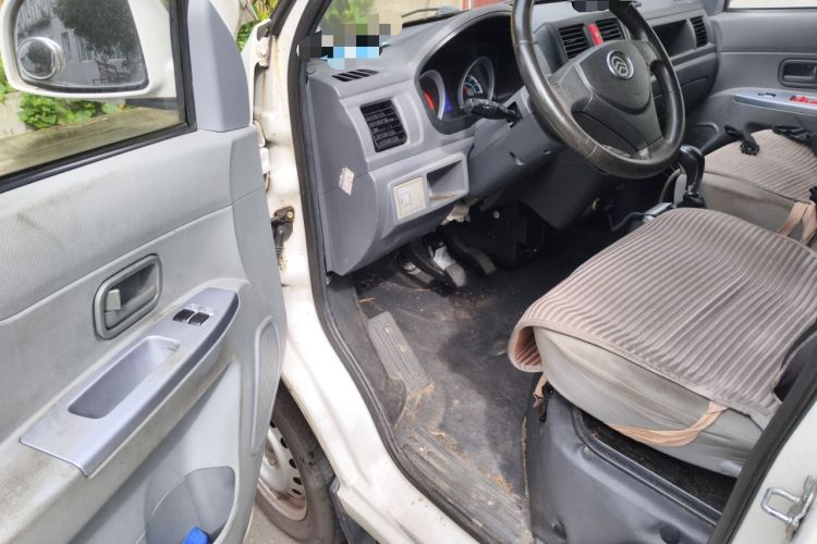 Used Golden Dragon Hiace New Energy 2021 Longyun GLE550 4421 mm long with a 41.86 kWh battery Driver Seat