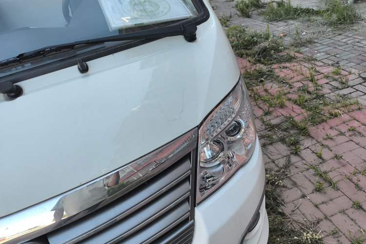 Used Golden Dragon Hiace New Energy 2021 Longyun GLE850 High-Roof Model 50.23 kWh Engine Bay Left
