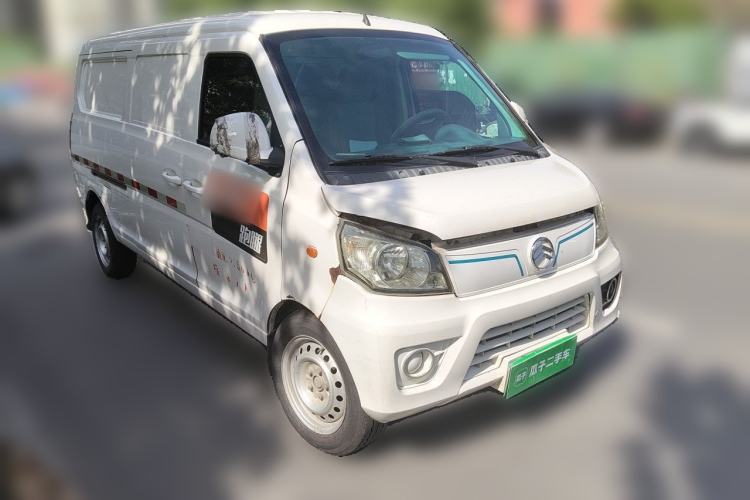 Used Golden Dragon Hiace New Energy 2021 Longyun GLE550 4421 mm long with a 41.86 kWh battery Front Right 45 Deg