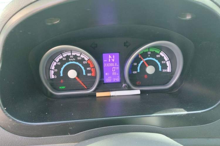 Used Golden Dragon Hiace New Energy 2021 Longyun GLE550 4421 mm long with a 41.86 kWh battery Odometer Close Up