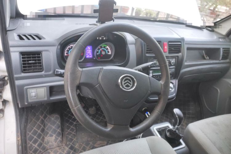 Used Golden Dragon Hiace New Energy 2021 Longyun GLE550 4421 mm long with a 41.86 kWh battery Steering Wheel