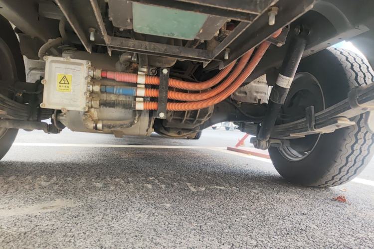 Used Golden Dragon Hiace New Energy 2023 Longyun GLE850 50.38 kWh Chassis Rear