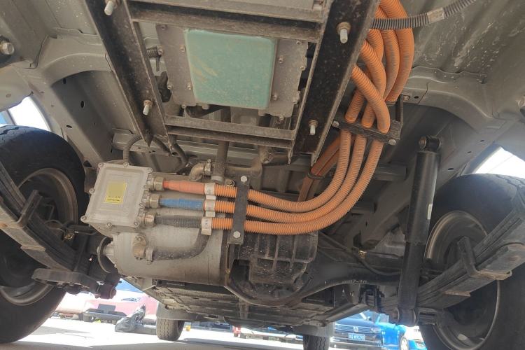 Used Golden Dragon Hiace New Energy 2023 Longyun GLE850 50.38 kWh Chassis Rear