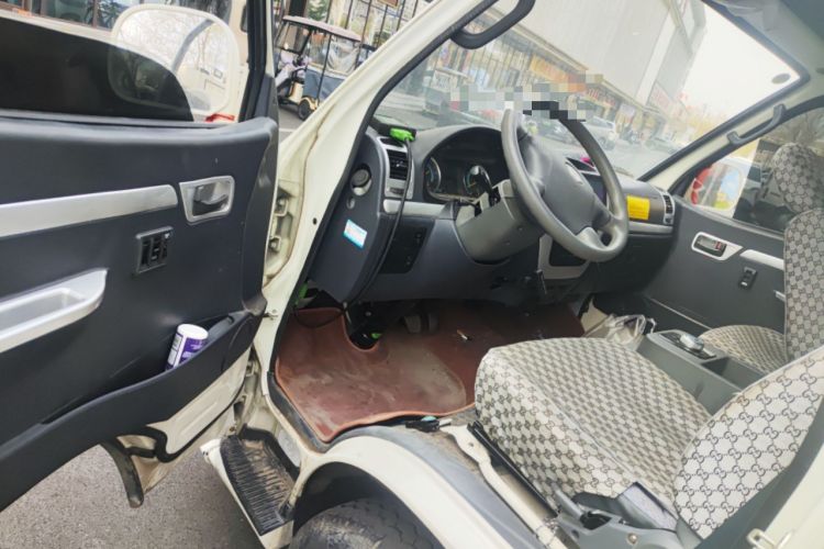 Used Golden Dragon Hiace New Energy 2023 Longyun GLE850 50.38 kWh Driver Seat