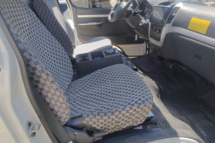 Used Golden Dragon Hiace New Energy 2023 Longyun GLE850 50.38 kWh Left Rear Seat