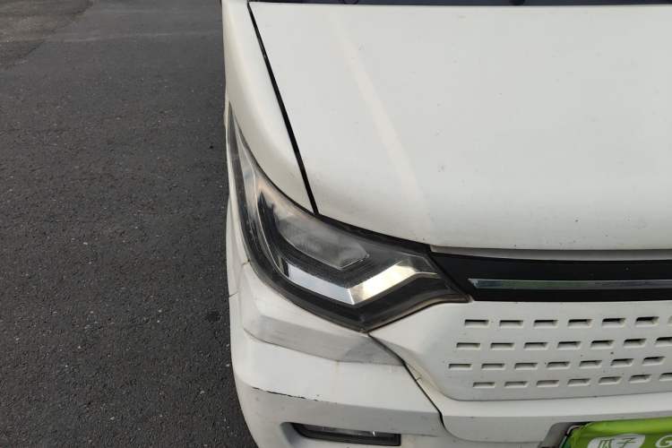 Used Golden Dragon Hiace New Energy 2023 Longyun GLE570 41.86 kWh Right Front Headlight