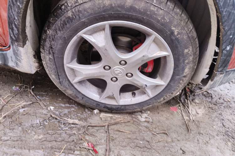 Used Great Wall C20R 2011 1.5L Manual Urban Version Right Front Wheel Hub
