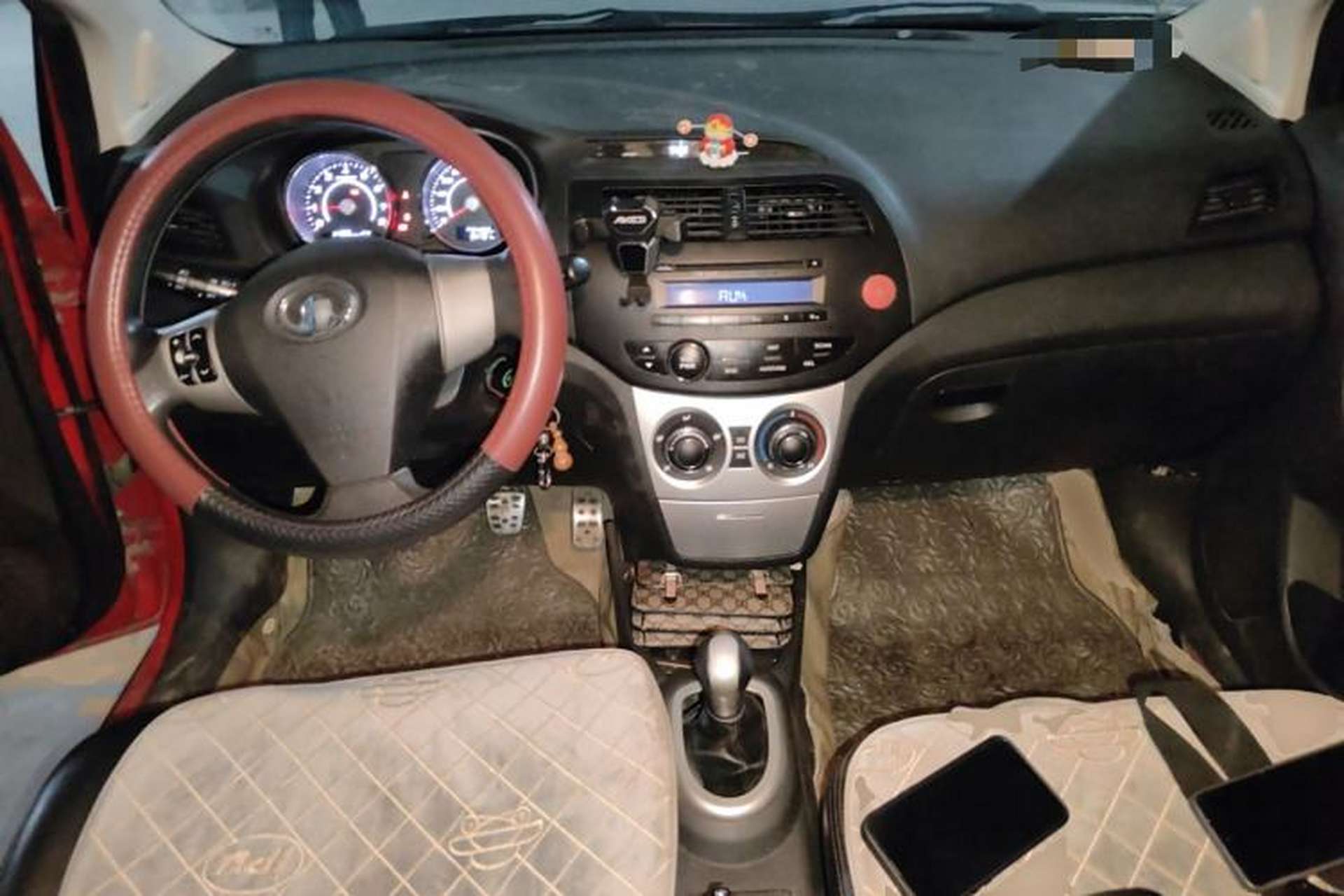 Used Great Wall C20R 2011 1.5L Manual Urban Version Center Console