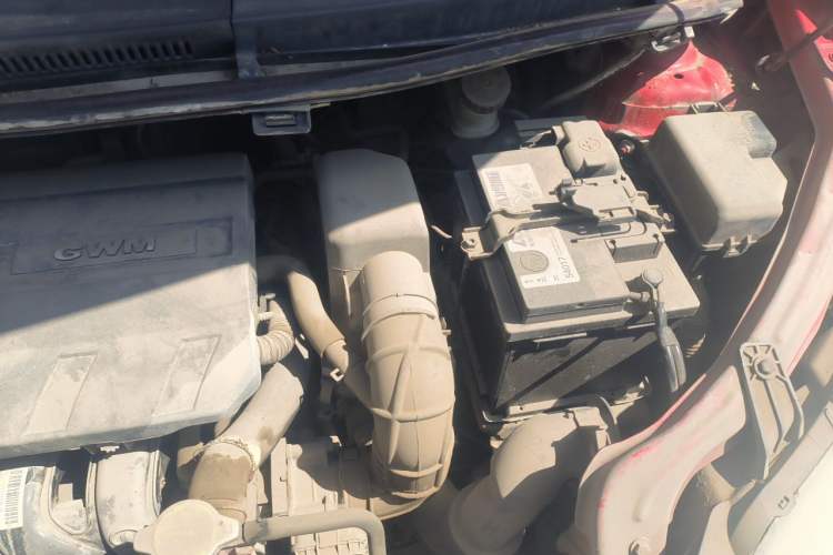 Used Great Wall C20R 2011 1.5L Manual Urban Version Engine Bay Left
