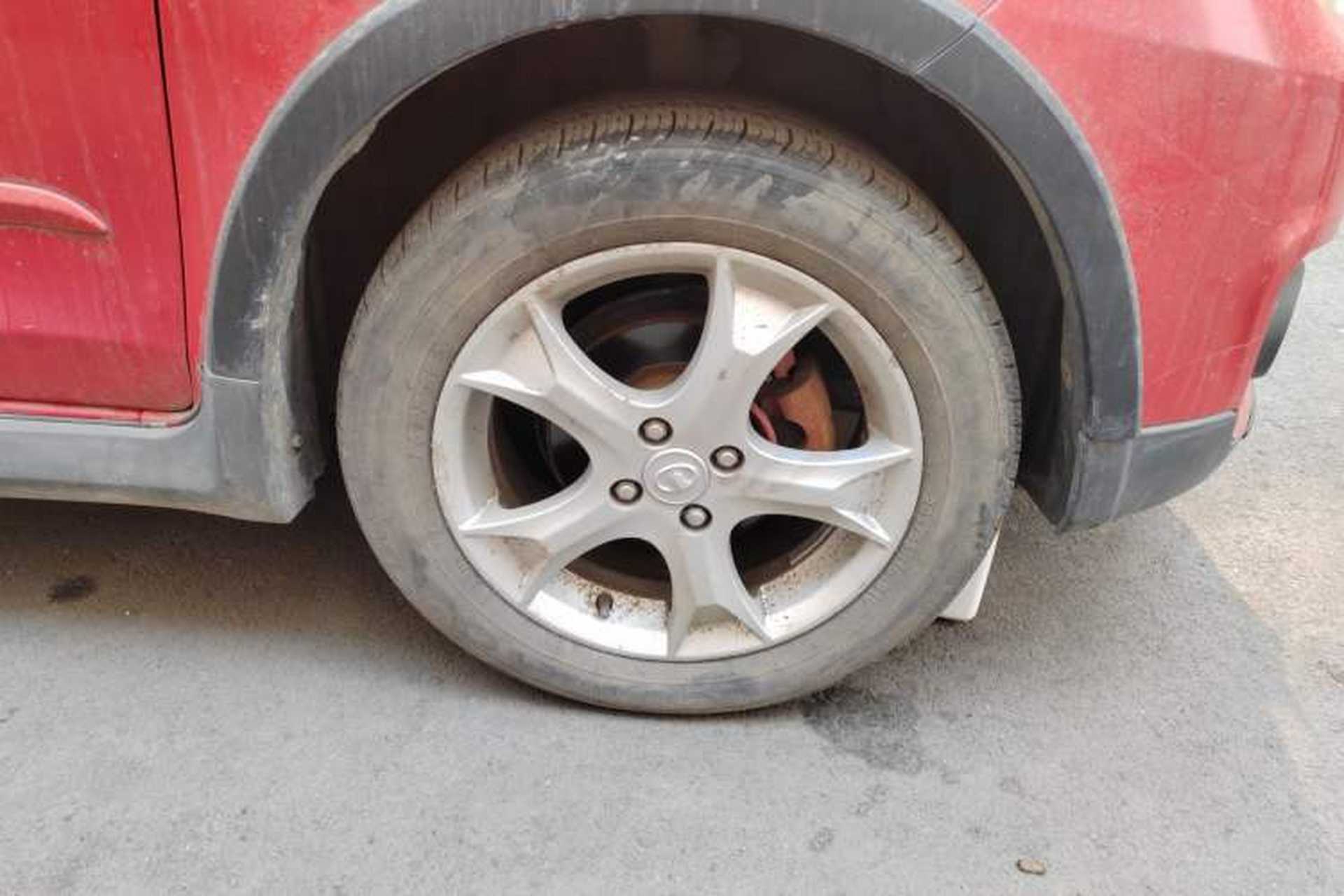 Used Great Wall C20R 2011 1.5L Manual Urban Version Right Front Wheel Hub