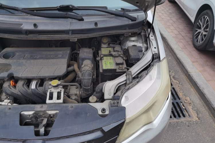 Used Great Wall C20R 2011 1.5L Manual Urban Version Engine Bay Left