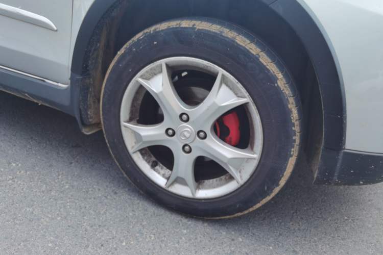 Used Great Wall C20R 2011 1.5L Manual Urban Version Right Front Wheel Hub