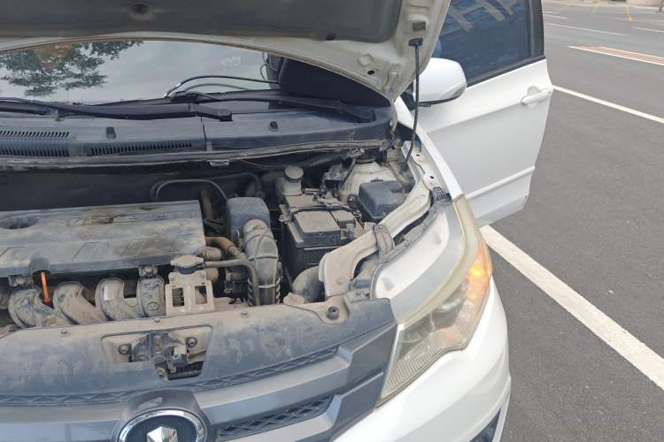 Used Great Wall C20R 2011 1.5L Manual Urban Version Engine Bay Left