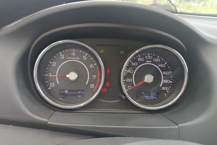 Used Great Wall C20R 2011 1.5L Manual Urban Version Odometer Close Up