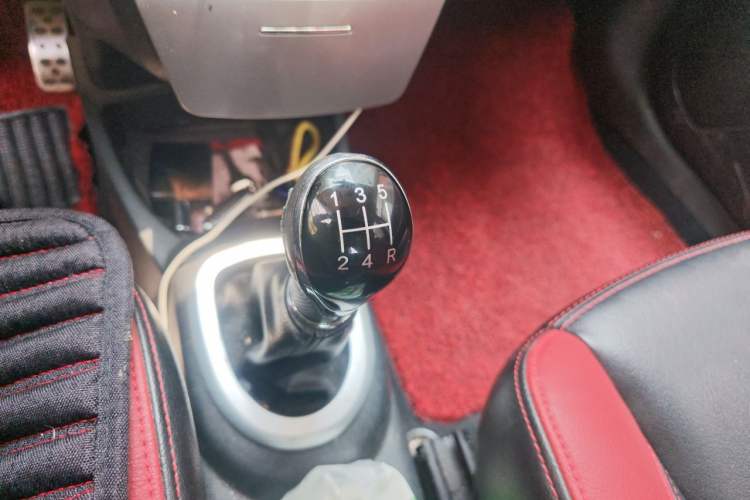 Used Great Wall C20R 2013 1.5L Manual Urban Model Gear Lever