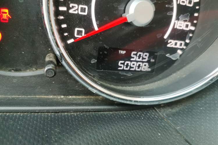 Used Great Wall C20R 2013 1.5L Manual Urban Model Odometer Close Up