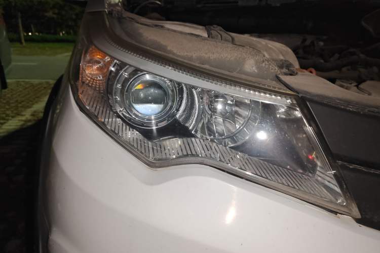 Used Great Wall C20R 2013 1.5L Manual Urban Model Right Front Headlight