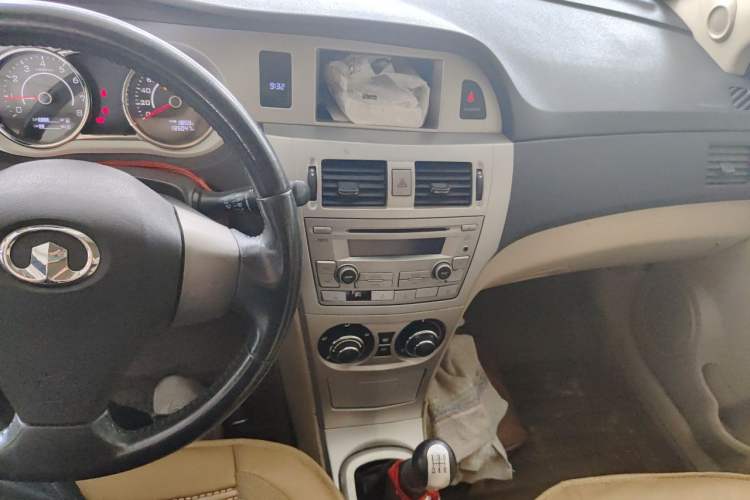 Used Great Wall C30 2010 1.5L Manual Luxury Edition Audio And AC Panel