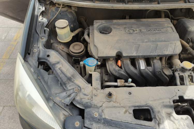 Used Great Wall C30 2010 1.5L Manual Luxury Edition Engine Bay Right