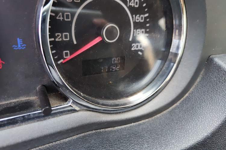 Used Great Wall C30 2010 1.5L Manual Comfort Edition Odometer Close Up