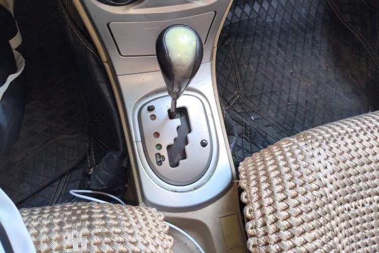 Used Great Wall C30 2010 1.5L CVT Luxury Version Gear Lever