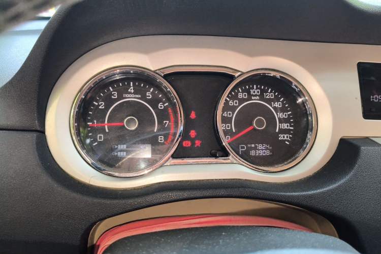Used Great Wall C30 2010 1.5L CVT Luxury Version Instrument Cluster
