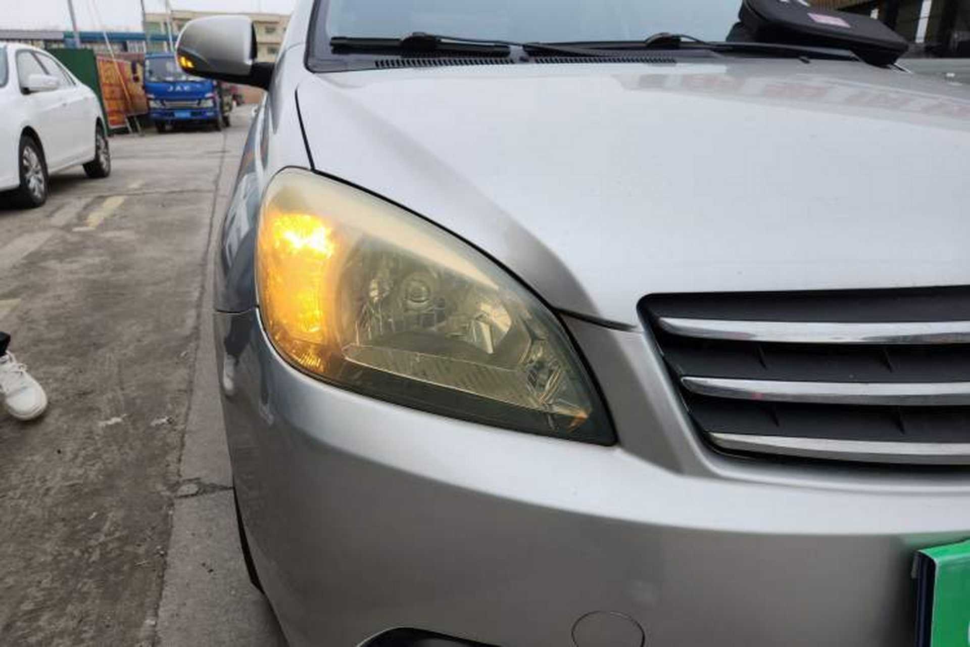 Used Great Wall C30 2010 1.5L CVT Comfort Edition Right Front Headlight