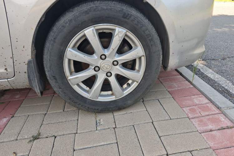 Used Great Wall C30 2010 1.5L Manual Luxury Edition Right Front Wheel Hub