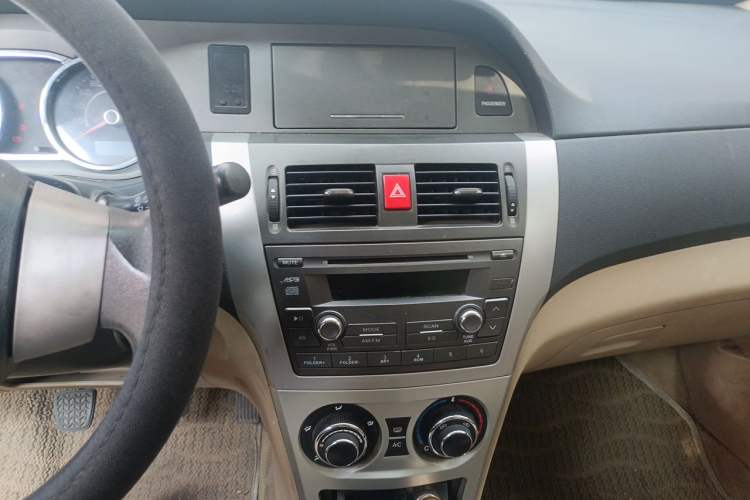 Used Great Wall C30 2010 1.5L Manual Comfort Edition Audio And AC Panel