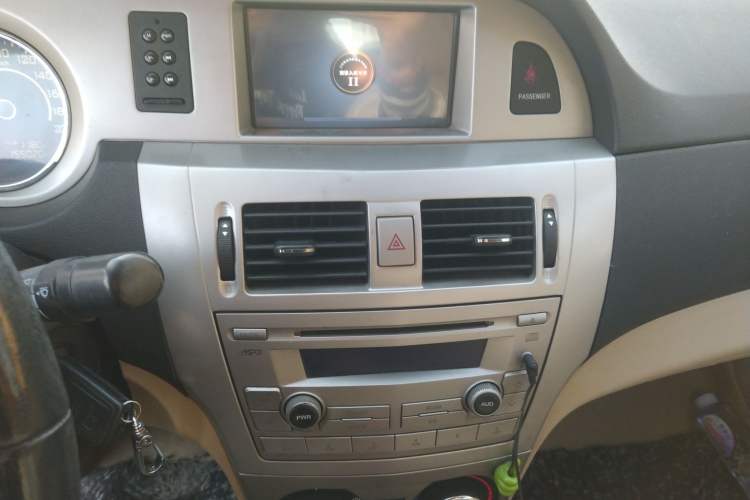 Used Great Wall C30 2010 1.5L Manual Luxury Edition Audio And AC Panel