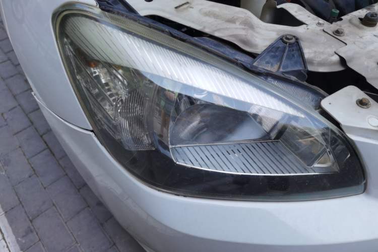 Used Great Wall C30 2010 1.5L Manual Elite Edition Right Front Headlight