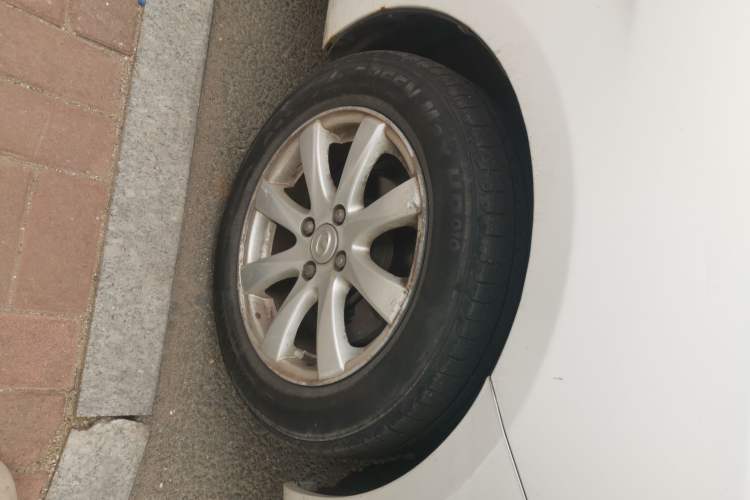 Used Great Wall C30 2010 1.5L Manual Comfort Edition Right Front Wheel Hub