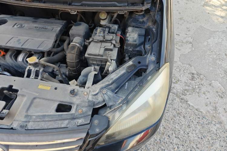Used Great Wall C30 2012 1.5L Manual Luxury Version Engine Bay Left