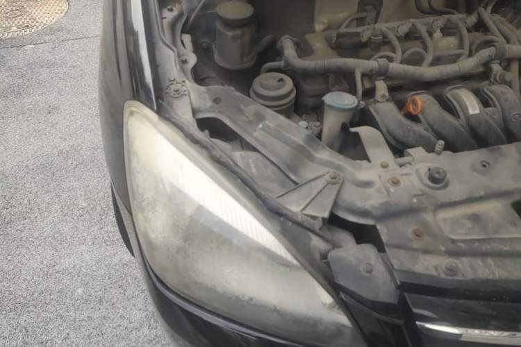 Used Great Wall C30 2012 1.5L CVT Luxury Edition Engine Bay Right