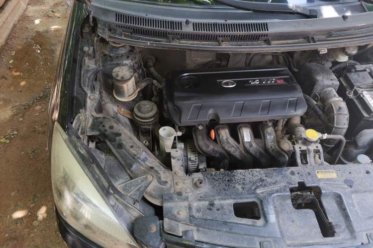 Used Great Wall C30 2012 1.5L Manual Luxury Version Engine Bay Right