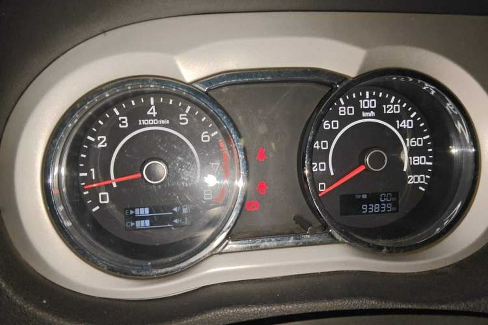 Used Great Wall C30 2012 1.5L Manual Elite Edition Odometer Close Up