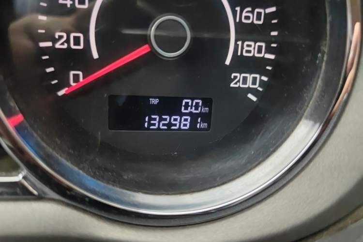 Used Great Wall C30 2012 1.5L Manual Luxury Version Odometer Close Up