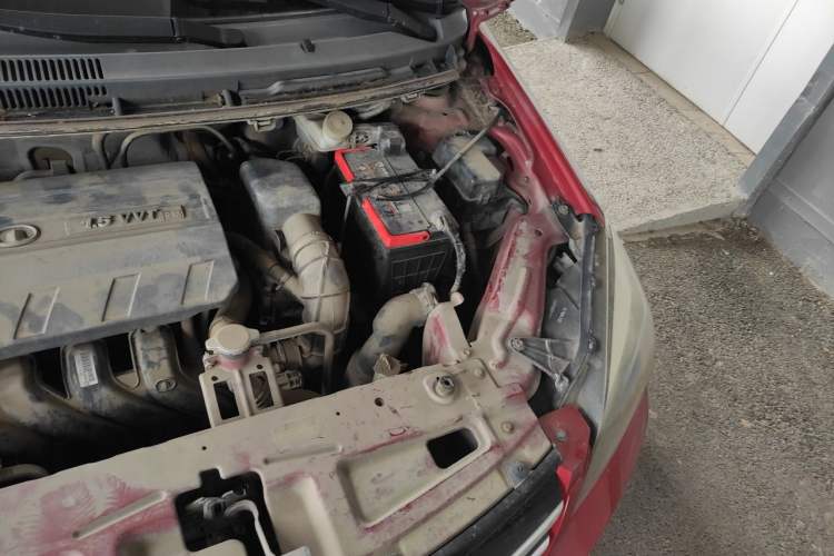 Used Great Wall C30 2012 1.5L Manual Comfort Edition Engine Bay Left