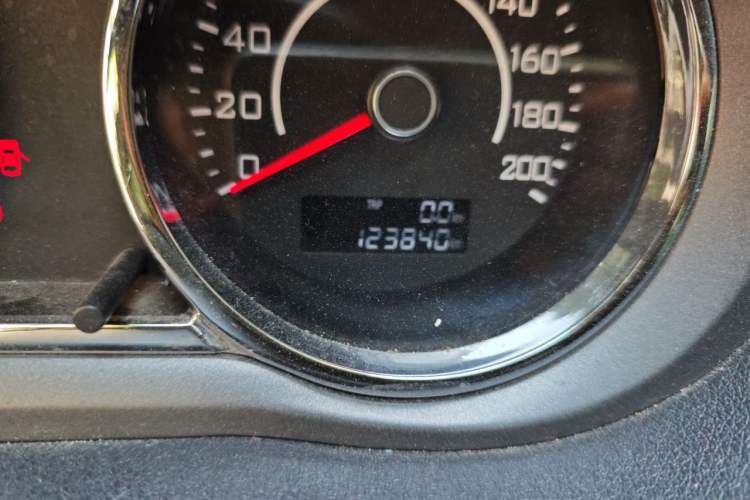 Used Great Wall C30 2012 1.5L Manual Comfort Edition Odometer Close Up
