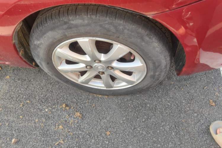 Used Great Wall C30 2012 1.5L Manual Elite Edition Right Front Wheel Hub