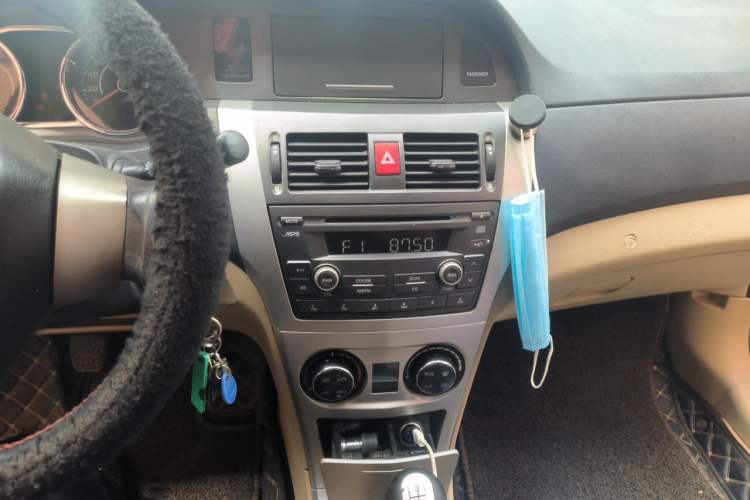 Used Great Wall C30 2012 1.5L Manual Luxury Version Audio And AC Panel