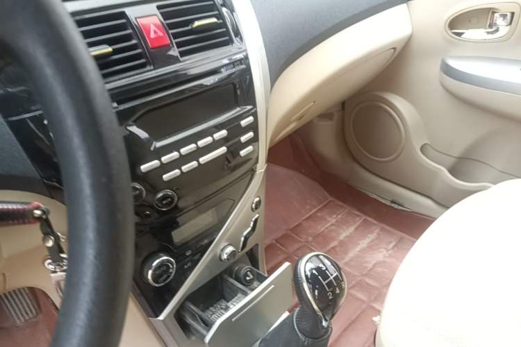 Used Great Wall C30 2012 1.5L Manual Comfort Edition Audio And AC Panel
