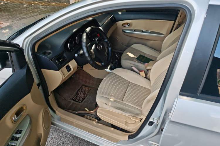 Used Great Wall C30 2012 1.5L Manual Comfort Edition Driver Seat