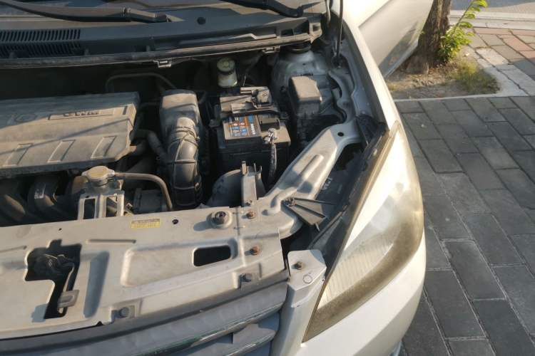 Used Great Wall C30 2012 1.5L Manual Comfort Edition Engine Bay Left