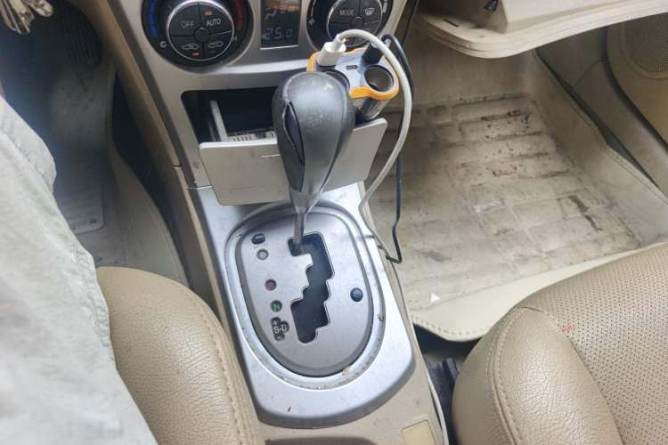 Used Great Wall C30 2012 1.5L CVT Luxury Edition Gear Lever