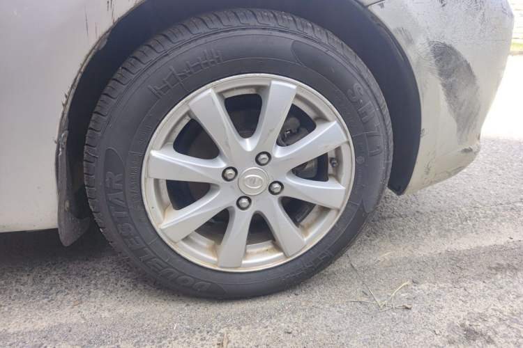 Used Great Wall C30 2012 1.5L CVT Luxury Edition Right Front Wheel Hub