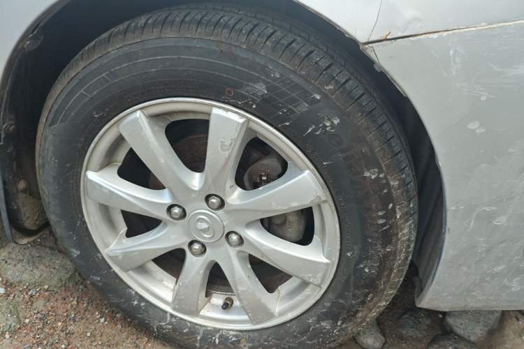 Used Great Wall C30 2012 1.5L Manual Luxury Version Right Front Wheel Hub