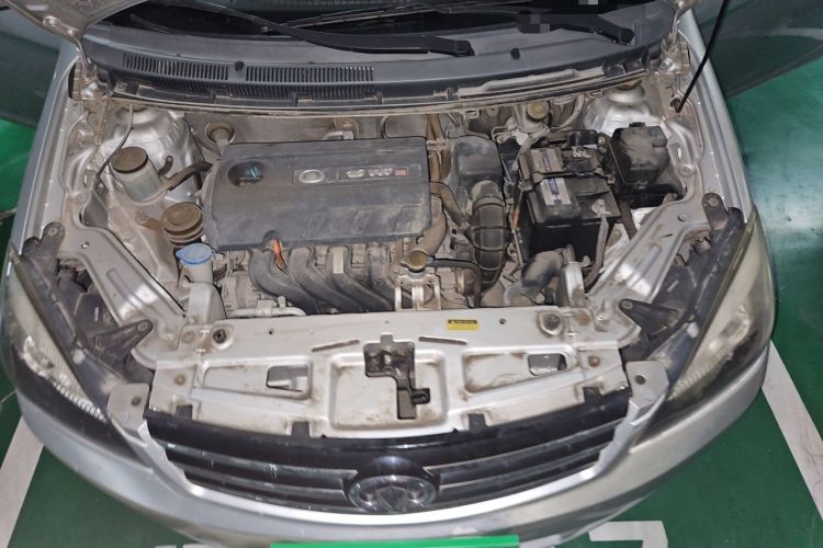 Used Great Wall C30 2012 1.5L Manual Luxury Version Engine Bay