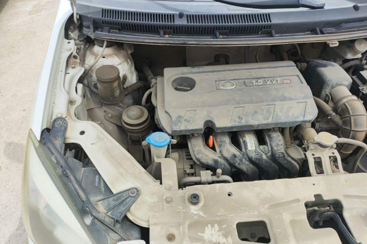 Used Great Wall C30 2012 1.5L Manual Luxury Version Engine Bay Right